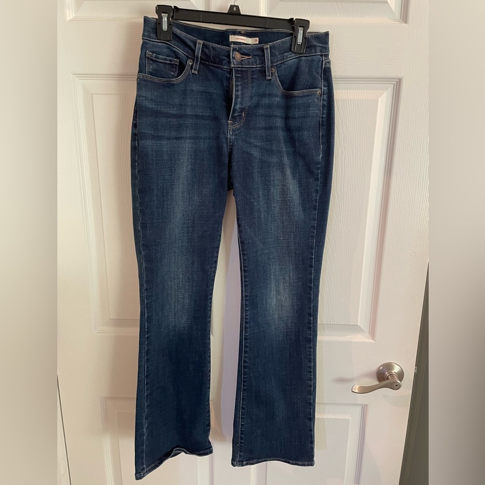 Levi’s curvy bootcut, size 29, inseam 29inches.